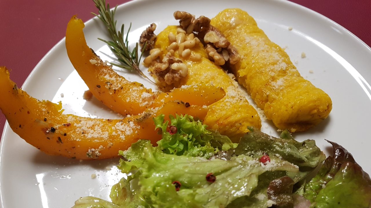 Gebackener Hokkaido Mit Putenbrust Und Chili SpäTzle - Rezepte Suchen