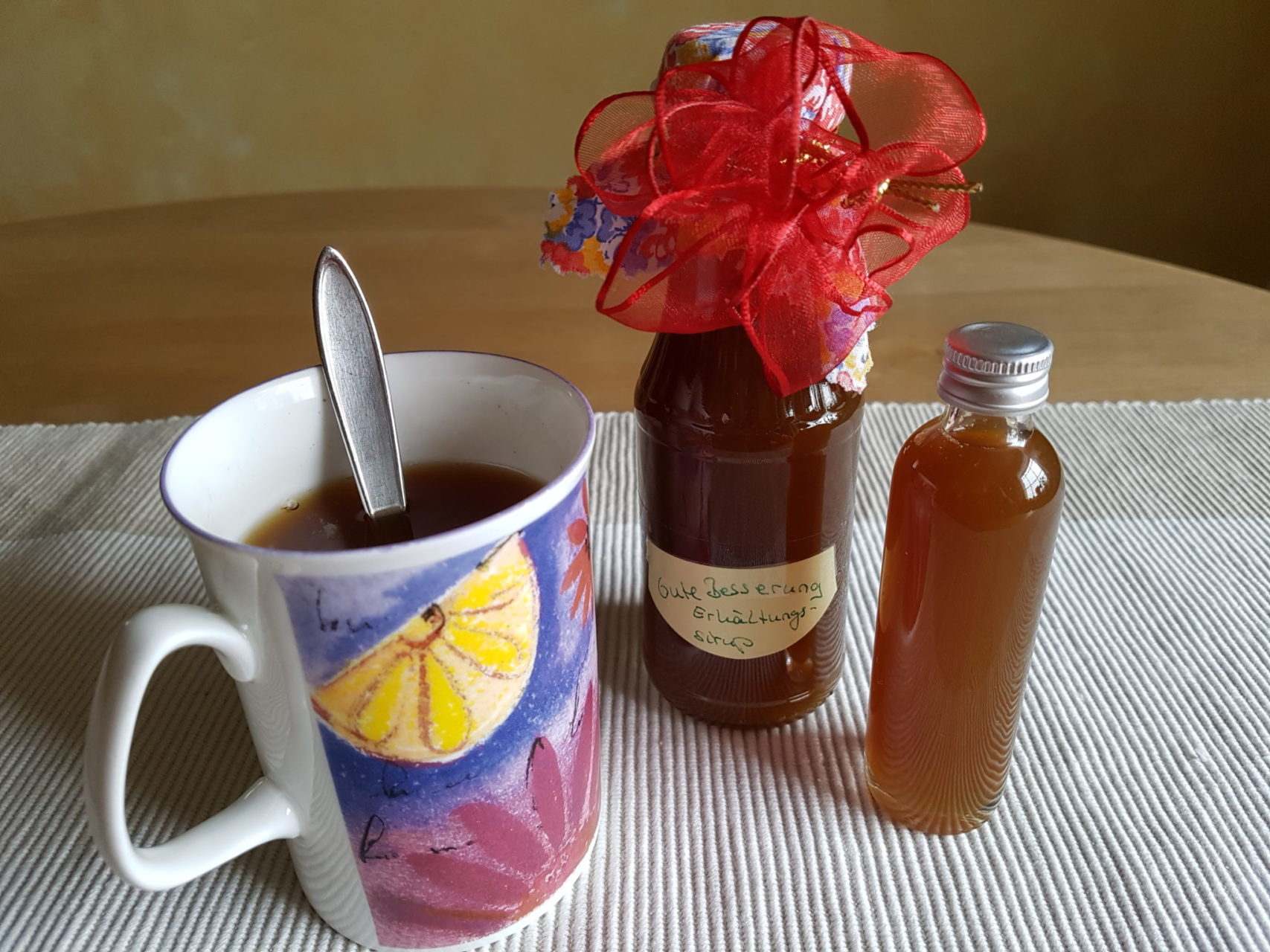 Hausgemachter Husten- und Erkältungssirup: Gesundes Getränk