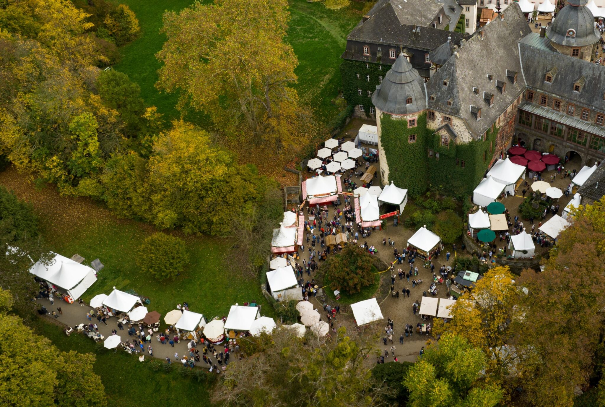 Herbstzauber Schloss Laubach 2024