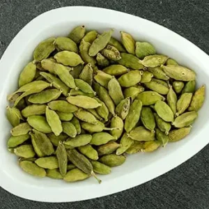 kardamomkapseln, gewürz kardamom, kardamom gewürz, grüner kardamom